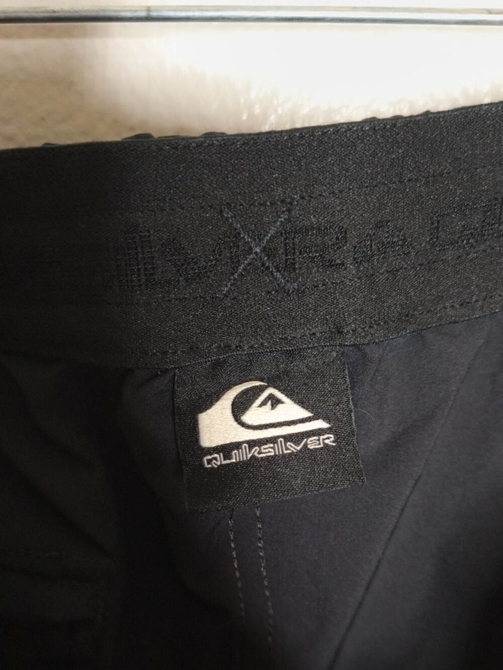 Quiksilver Black Elastic Waist Swim Shorts - Picture 8 of 14